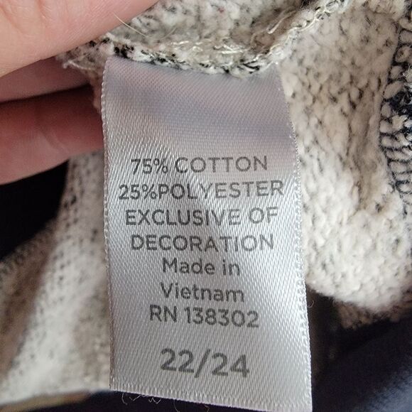 Avenue beaded floral pullover sweatshirt 22/24 - Picture 6 of 6